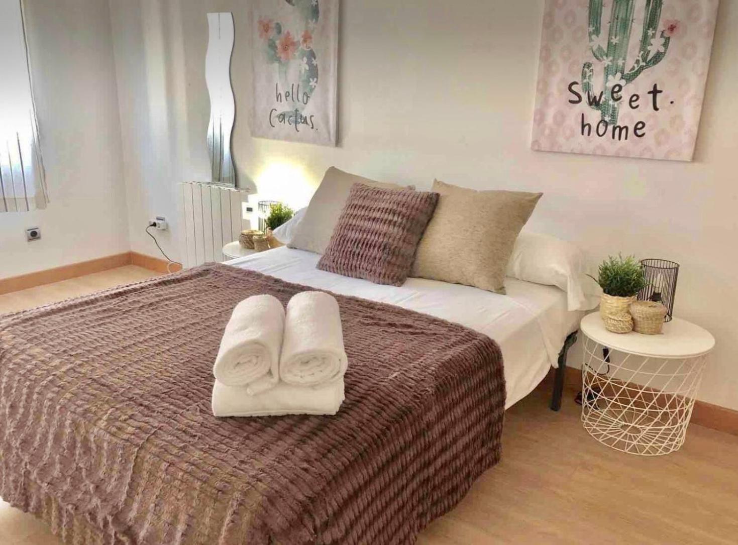 Apartamento Ana Isabel Saragossa Exterior foto
